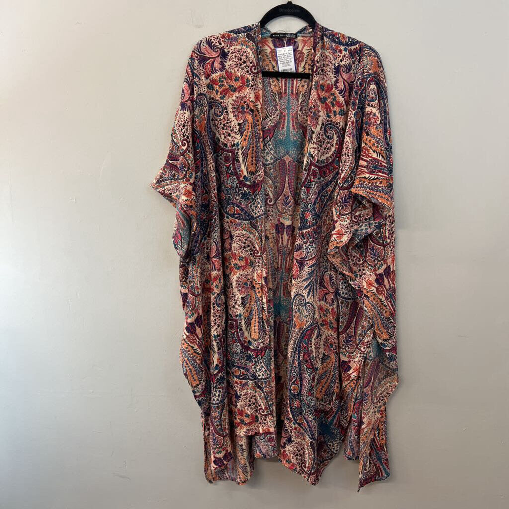 Black Tape Cream/ Multi Print Short Sleeve Open Front Kimono Top 3X