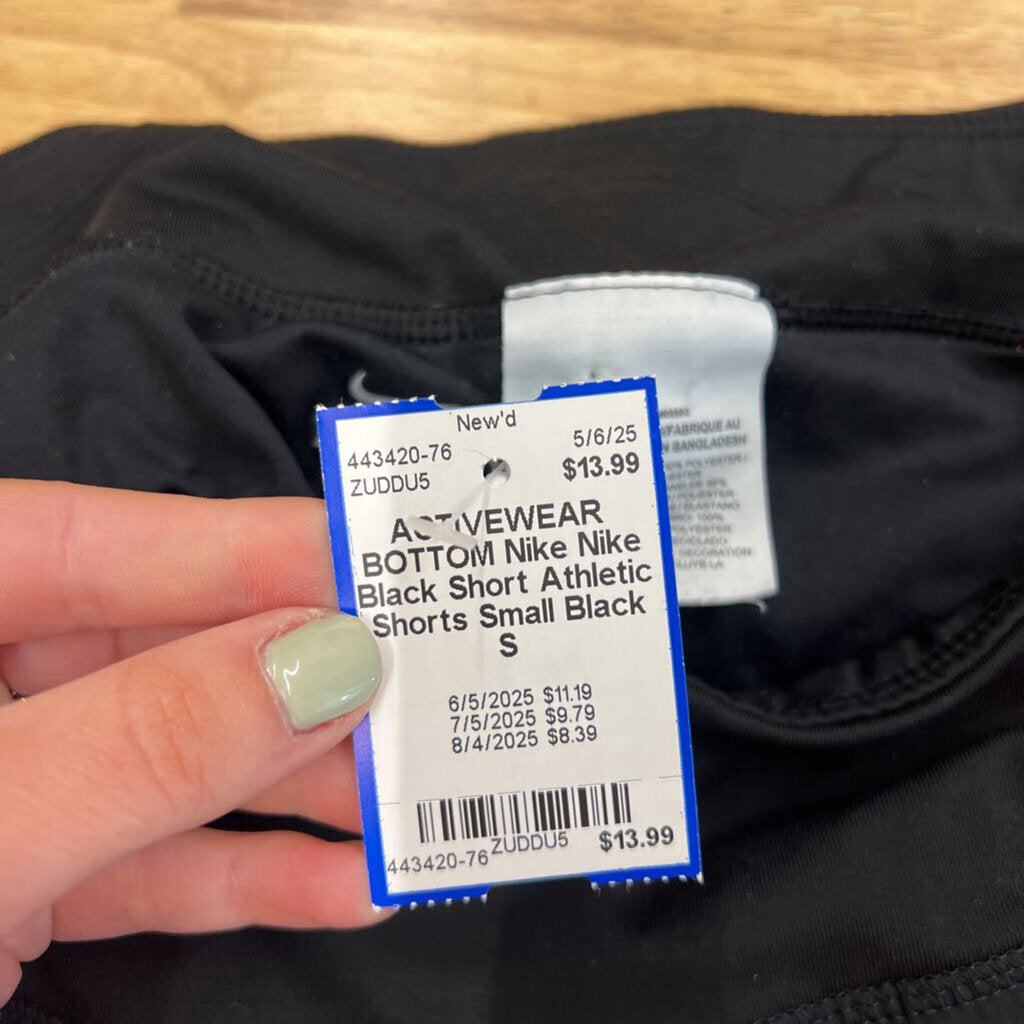 Nike Black Short Athletic Shorts Small
