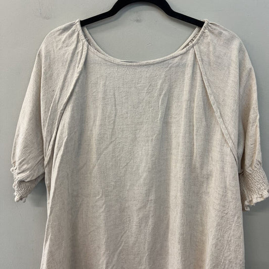 Umgee Oatmeal Short Sleeve Fringe Hem Top Medium