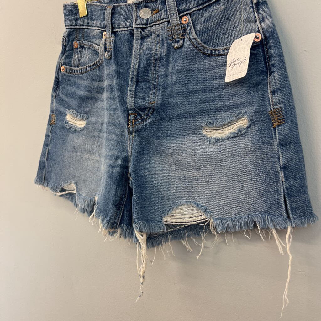 We The Free Medium Wash Distressed Denim Shorts 23
