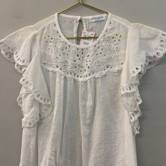 Vestique Eyelet Ruffle Sleeve Top Small