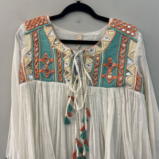 Raga White/ Multi Embroidered Mirror Long Sleeve Top Small
