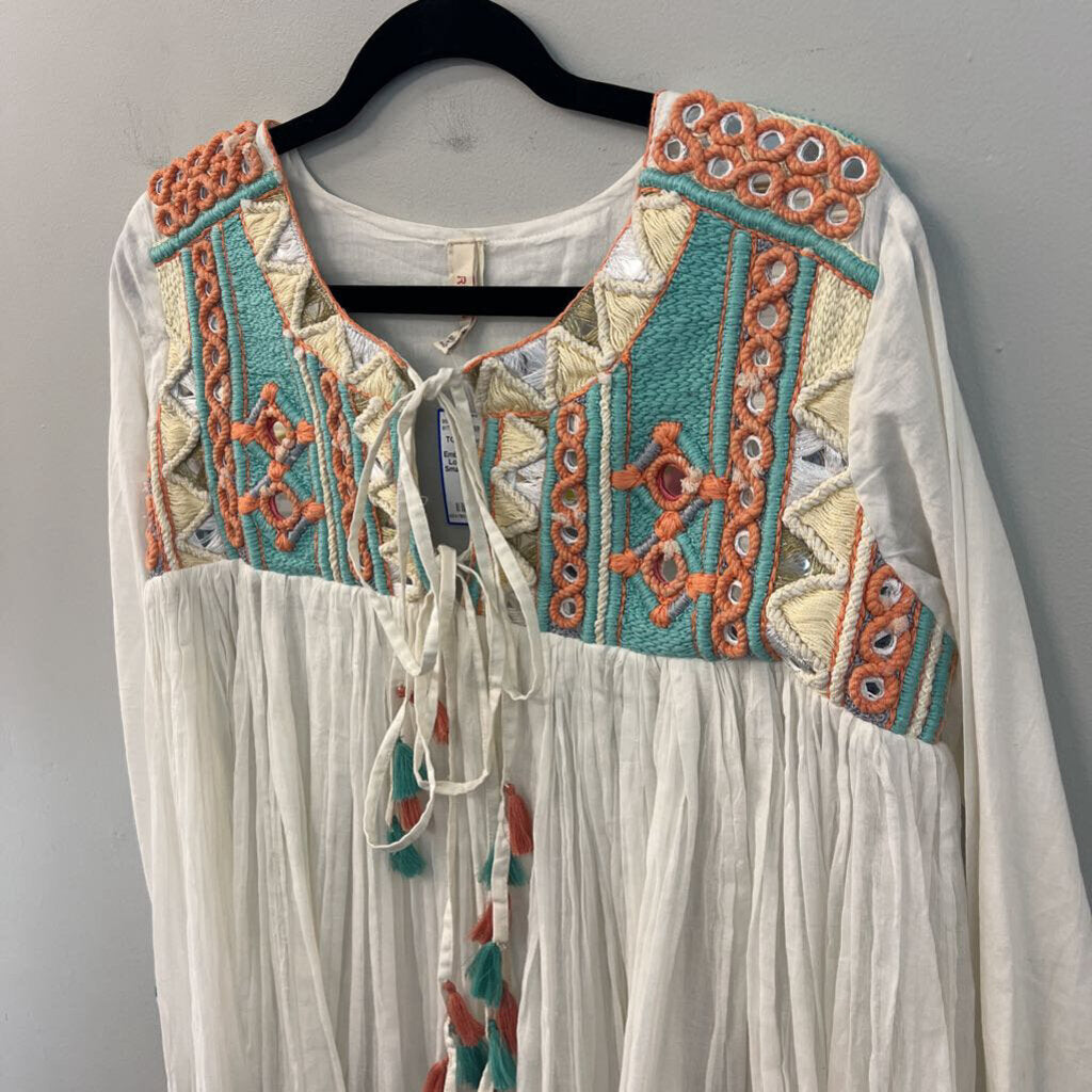 Raga White/ Multi Embroidered Mirror Long Sleeve Top Small