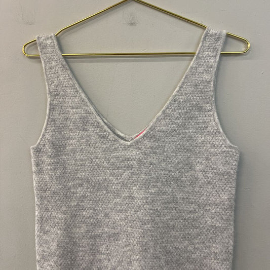Lilly Pulitzer Grey Knit Sweater Vest Top Small