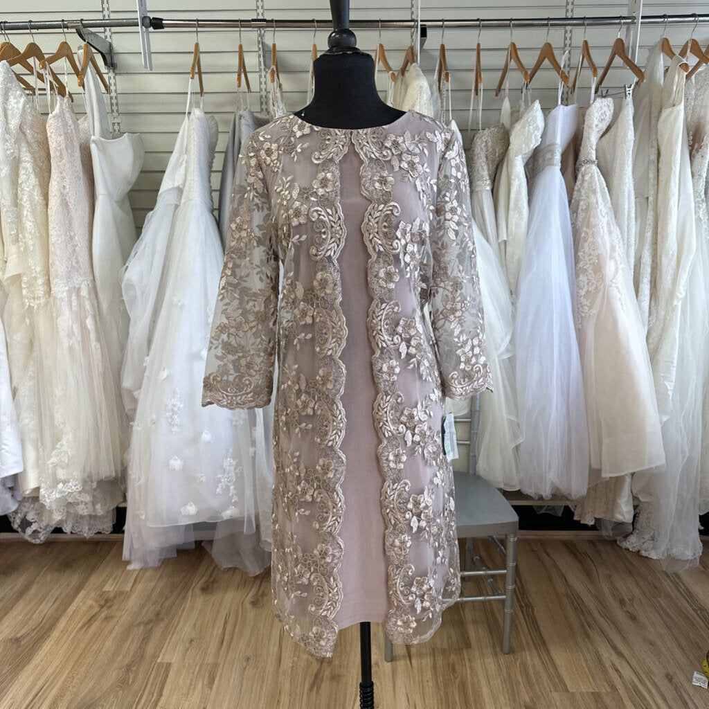 Alex Evenings Taupe Lace Long Sleeve Short Formal Dress 6