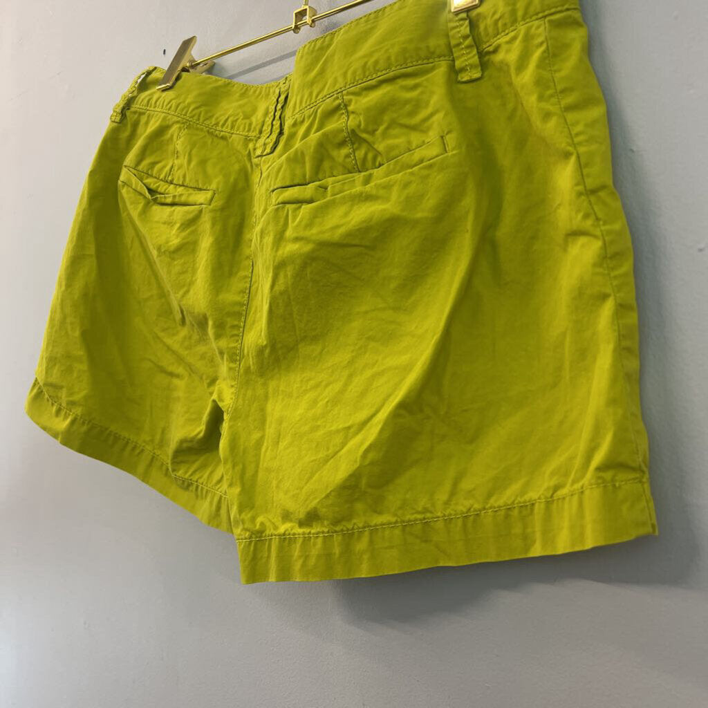 Loft Green Front Pocket Shorts 2