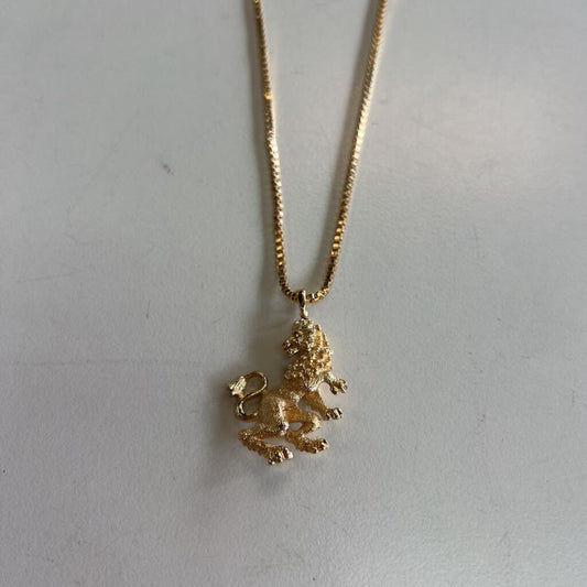 Monet Bright Gold Lion Pendant Necklace