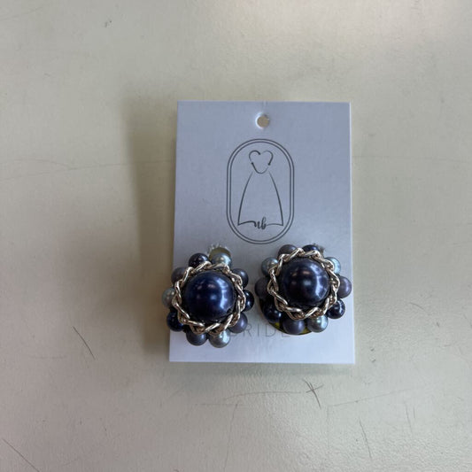 Vintage Black Pearl Clip On Earrings