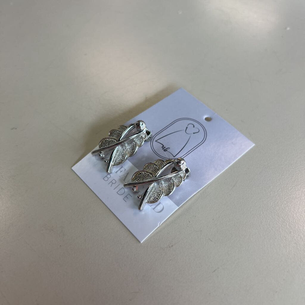 Vintage Silver Toned Clip On Earrings