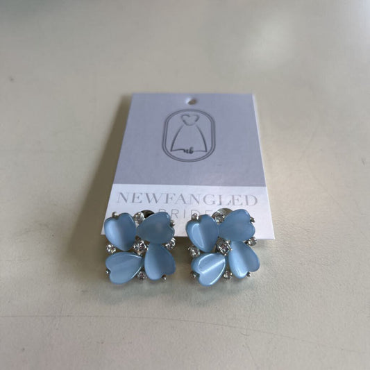 Vintage Lisner Thermoset Blue Stone Screw Back Earrings