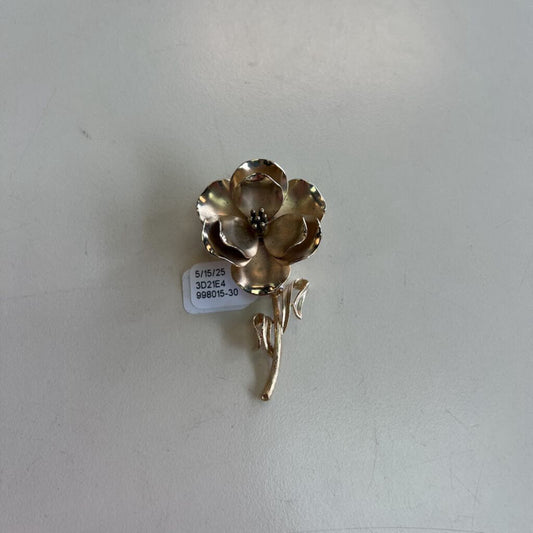 Vintage Gold Toned Flower Brooch
