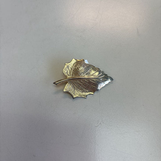 Vintage Gold Leaf Pin