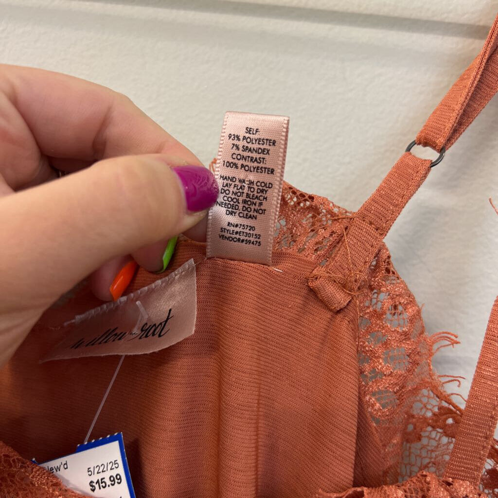 Willow Root Orange Lace Edge Tank Top Extra Smal