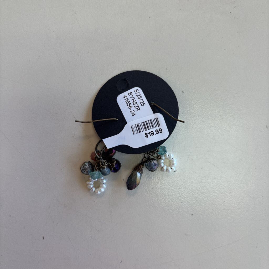 Anne Vaughan Cluster Drop Earrings