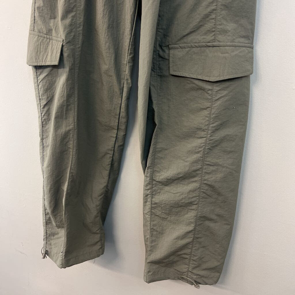 Wilo Green Cargo Pull On Pants Small