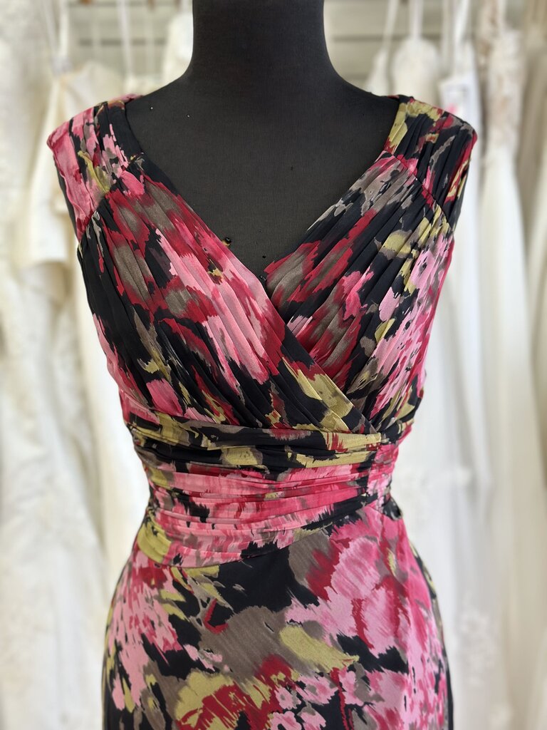 Adrianna Papell Black/ Multi Flower Print Short Formal Dress 10