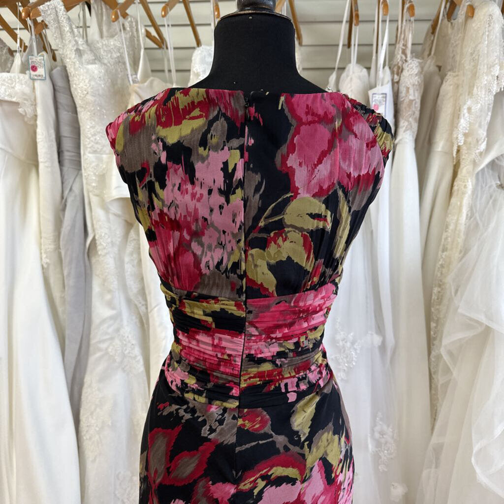 Adrianna Papell Black/ Multi Flower Print Short Formal Dress 10