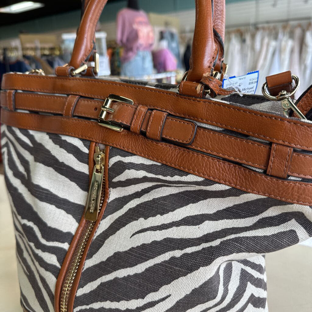 Michael Kors Kingsberry Brown Tiger Striped Canvas Bucket Tote Purse
