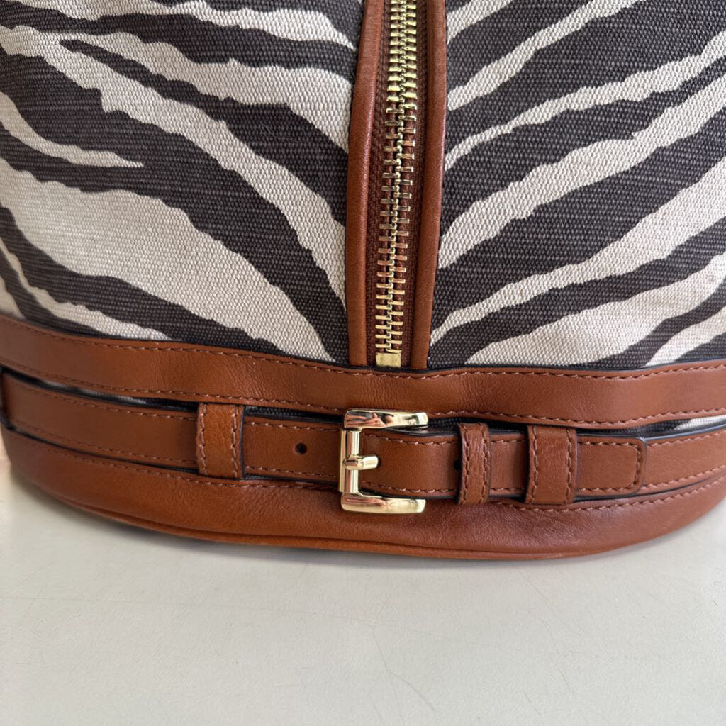 Michael Kors Kingsberry Brown Tiger Striped Canvas Bucket Tote Purse