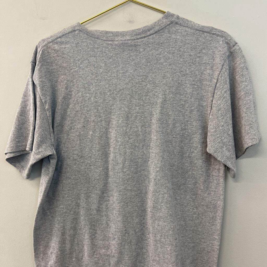Port and Company Grey/ Multi It's A Great Day To Learn Short Sleeve Graphic Tee Medium