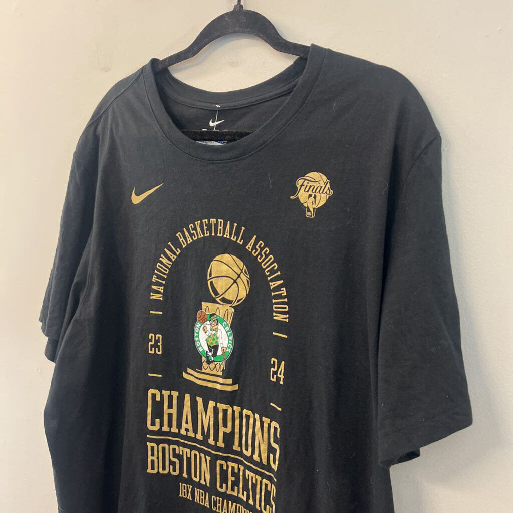 Nike Black/ Multi Boston Celtics Short Sleeve Graphic Tee XXL