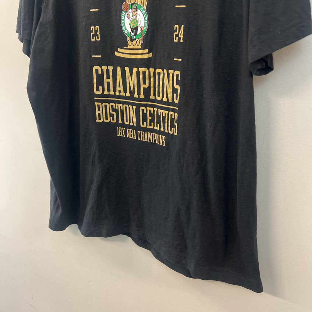 Nike Black/ Multi Boston Celtics Short Sleeve Graphic Tee XXL