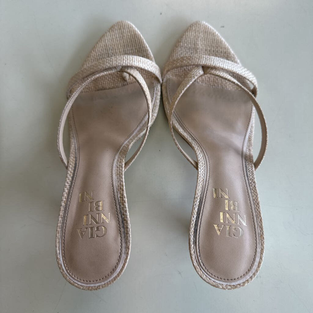 Gianni Bini Beige Woven Strappy Heel Sandals 7