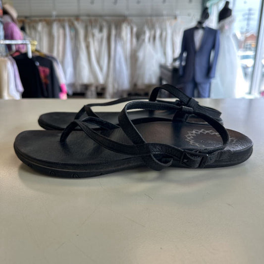 Chaco Rowan Strappy Sandal 8.5