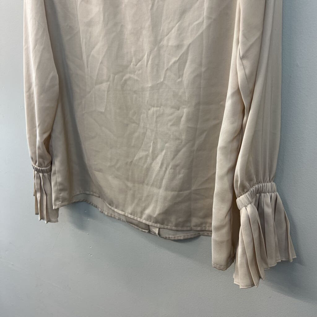 Banana Republic Beige Silky Long Sleeve Tie Neck Button Down Top Medium