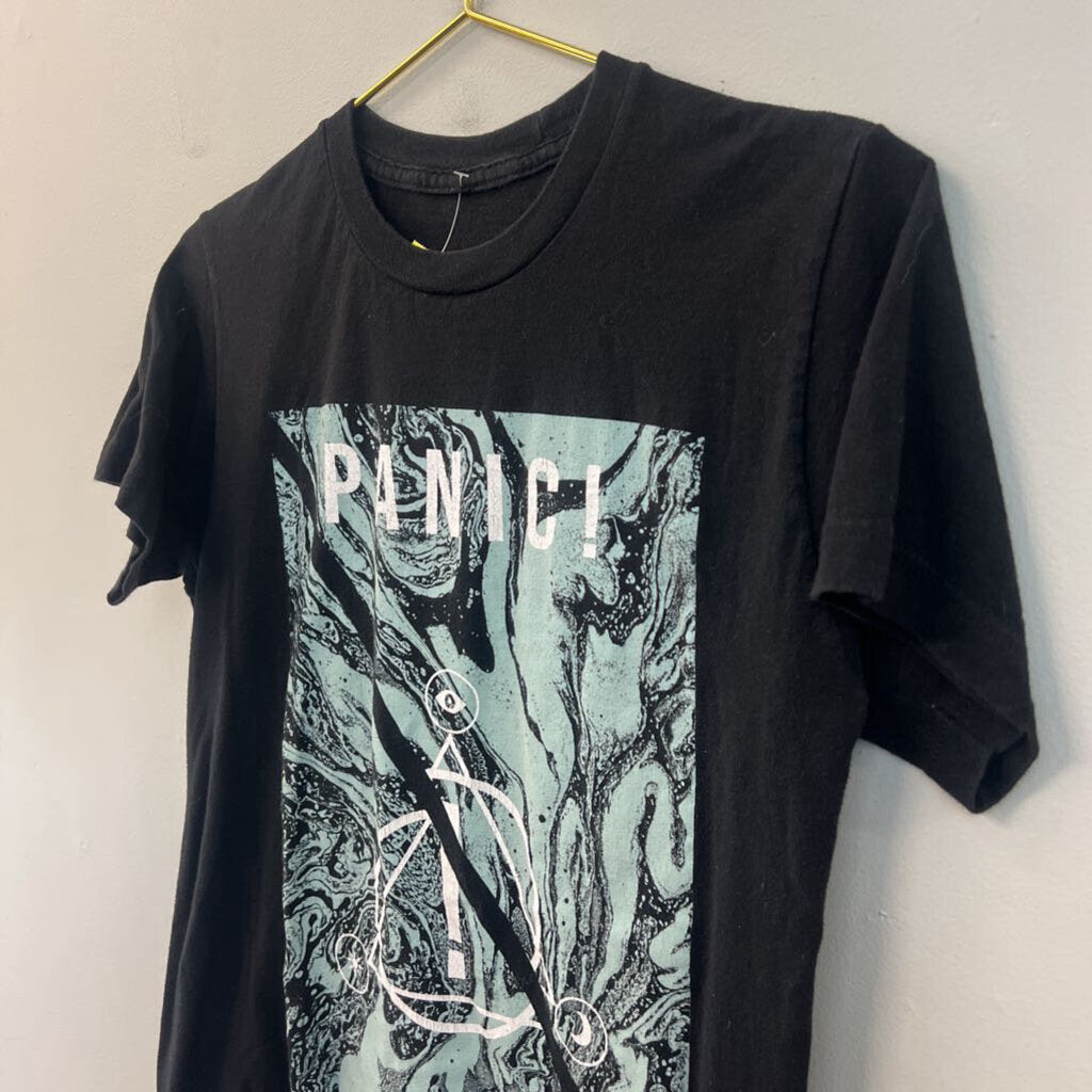 Black/ Blue Panic At The Disco Short Sleeve Graphic Tee Small