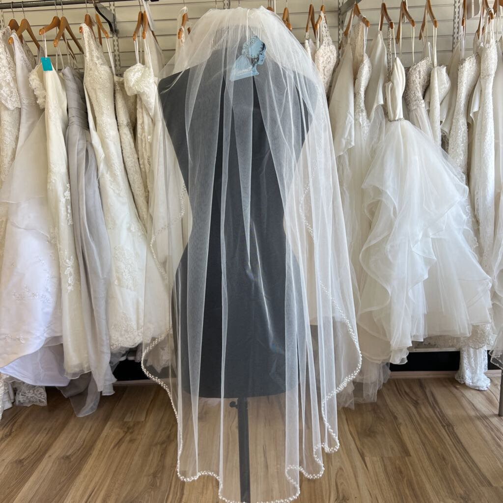 Marionat 42" Beaded Pearl Edge Veil