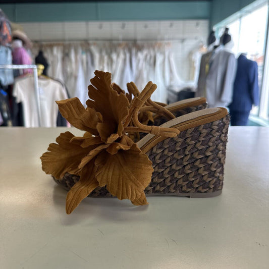 Cecelia New York Brown Espadrille/ Suede Flower Wedge Sandal Heels 6
