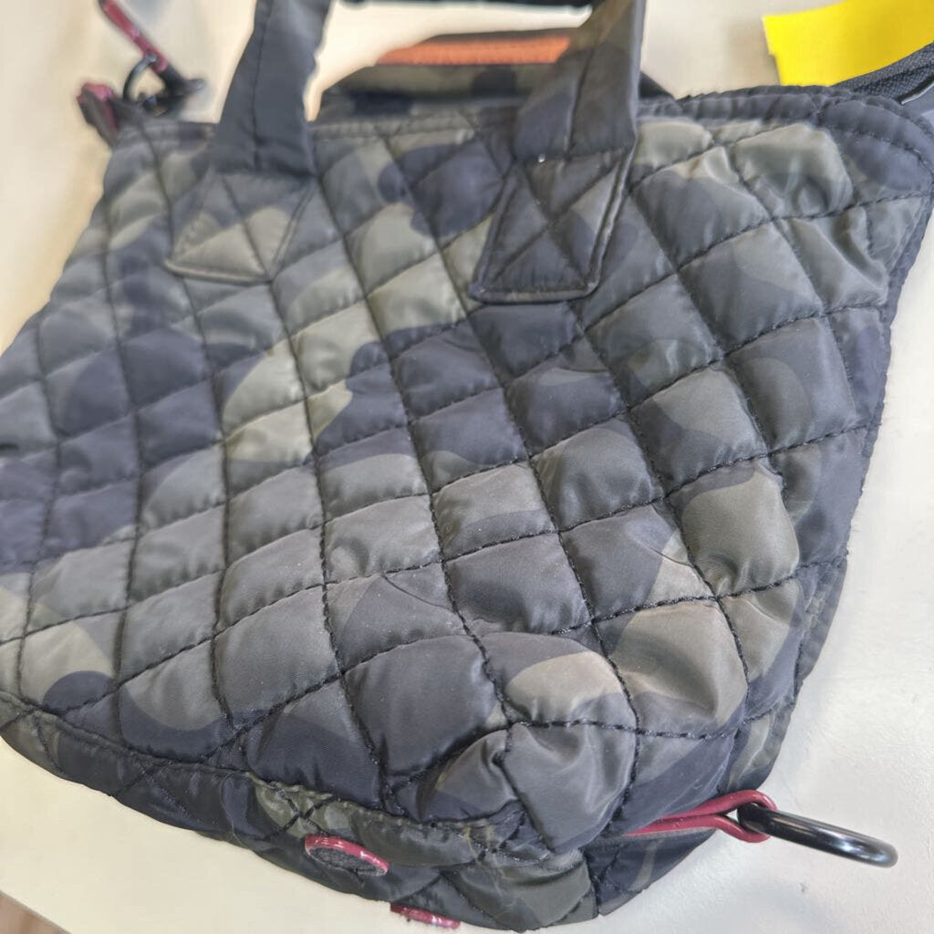 Black/ Green Camo Print Quilted Crossbody Purse