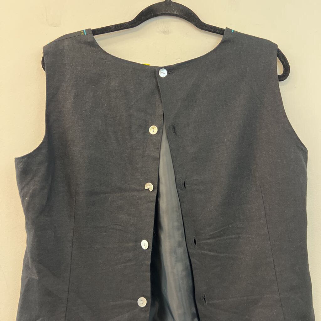 Black/Blue Embroidered Vintage Tank 16P