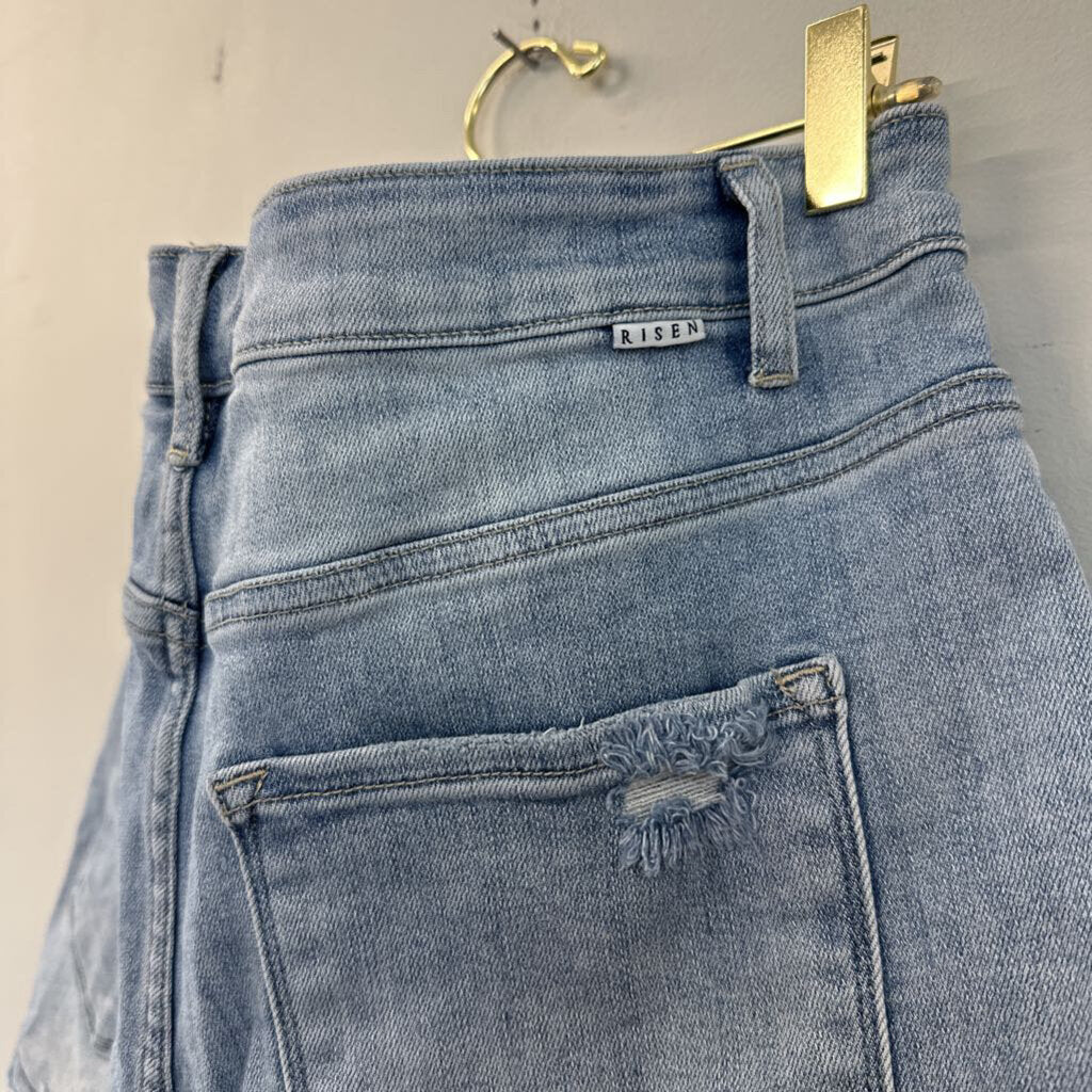 Risen Distressed Denim Shorts 1XL