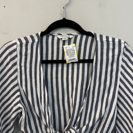 American Eagle Grey/ White Striped Cropped Short Sleeve Tie Front Top Small