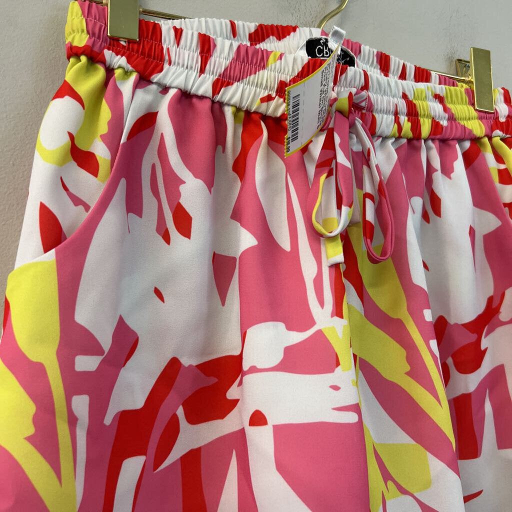 Crosby White/ Multi Print Pull On Shorts Small