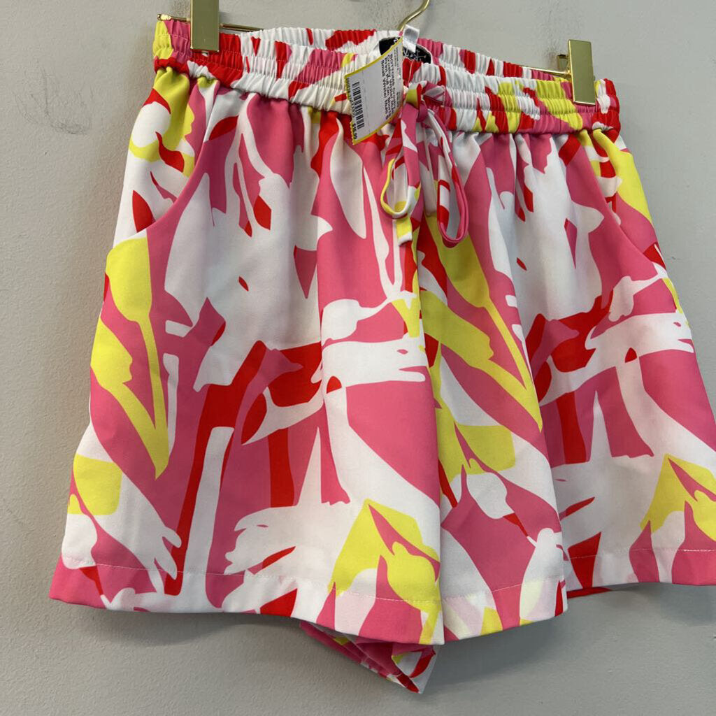 Crosby White/ Multi Print Pull On Shorts Small