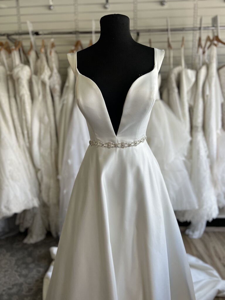 Cristiano Lucci Satin A-Line Plunge Bridal Dress 12