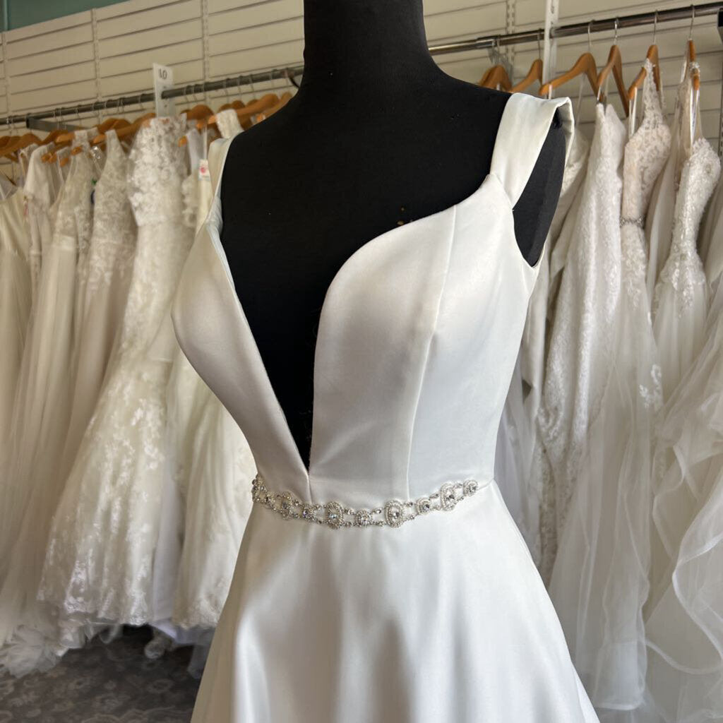 Cristiano Lucci Satin A-Line Plunge Bridal Dress 12