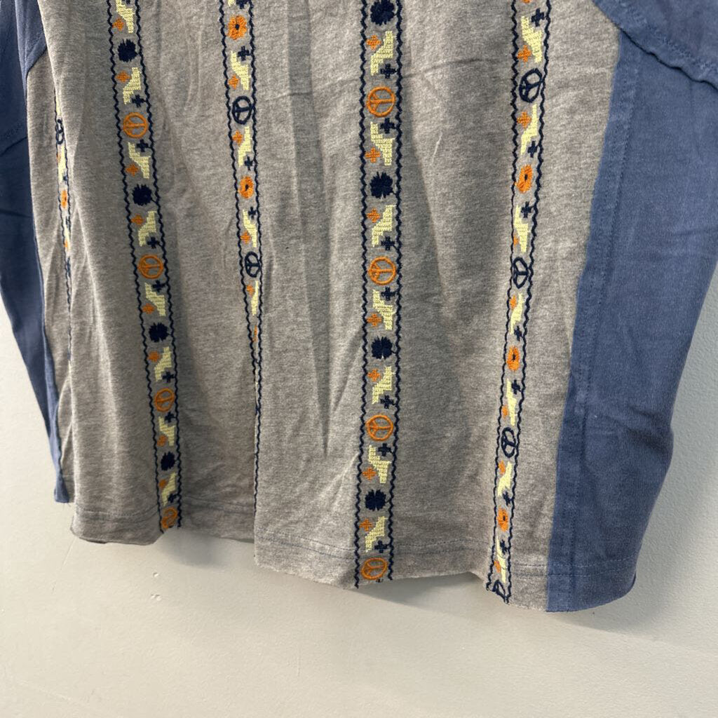 We The Free Grey/ Blue Embroidered Peace Sign Print Boxy Top Small