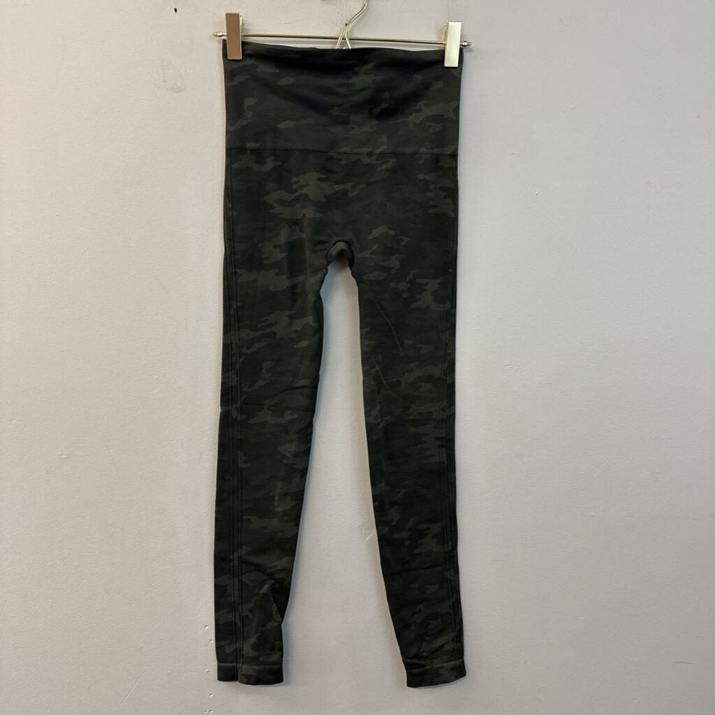 Spanx Green Camo Print Leggings Small