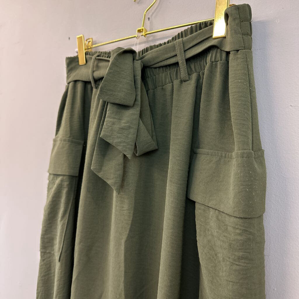 NYCC Green Side Pocket Maxi Skirt Medium