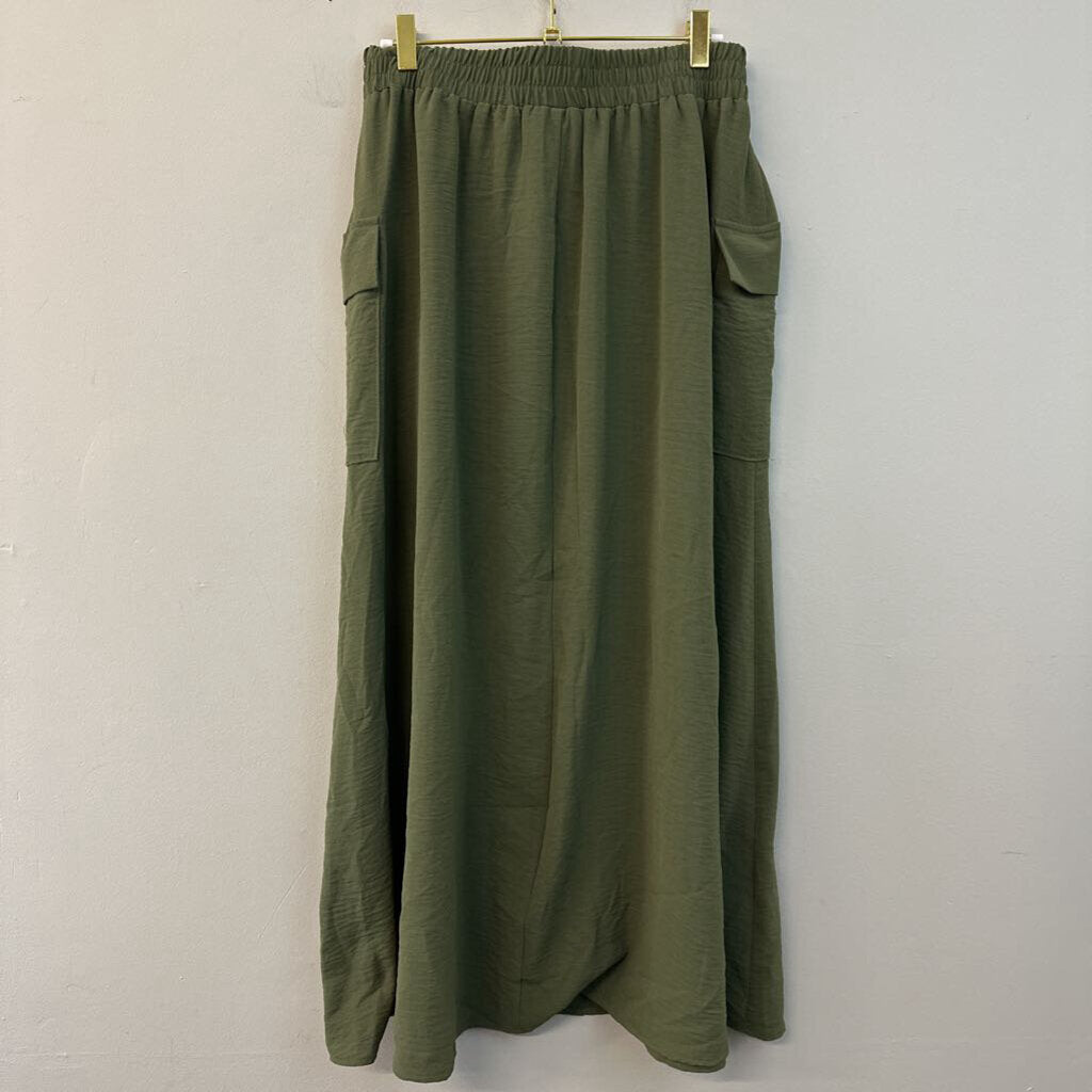 NYCC Green Side Pocket Maxi Skirt Medium