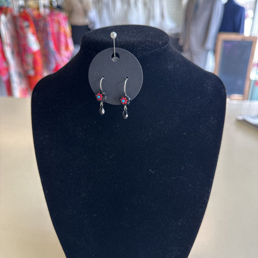 Black Beaded Flower Earrings