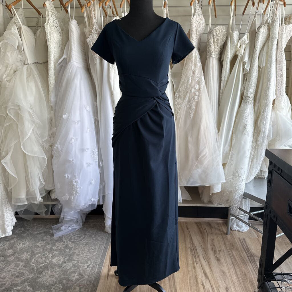 Kay Unger Navy Short Sleeve Long Formal Dress 6