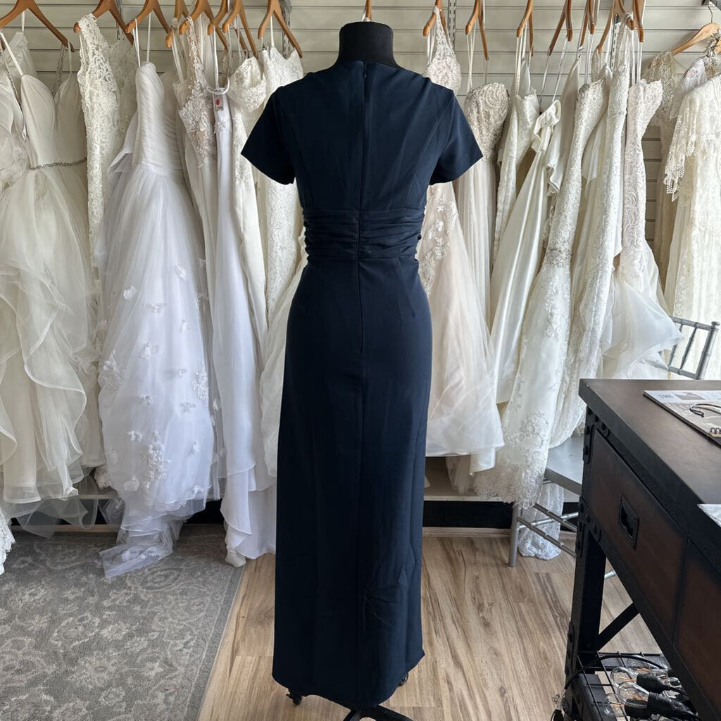 Kay Unger Navy Short Sleeve Long Formal Dress 6