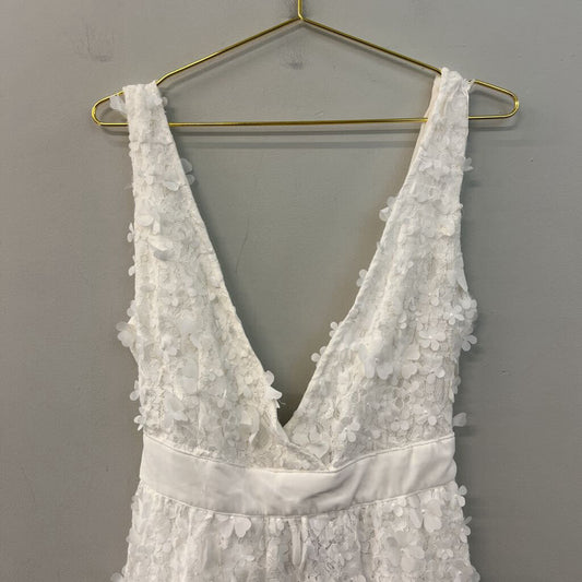 Lulus White 3D Flower V Neck Dress Large