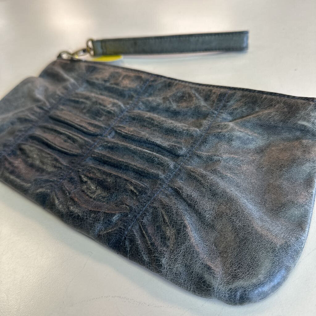Hobo Green Leather Wristlet Purse
