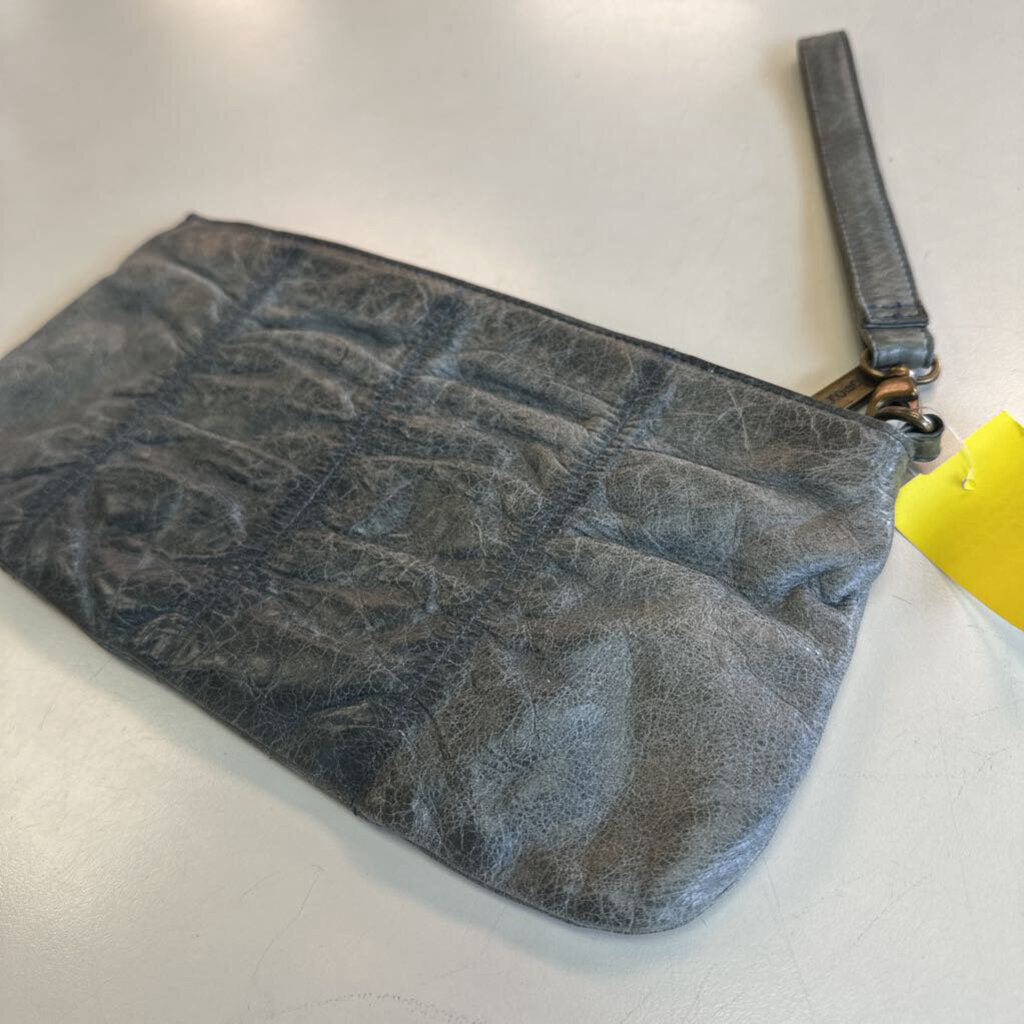 Hobo Green Leather Wristlet Purse